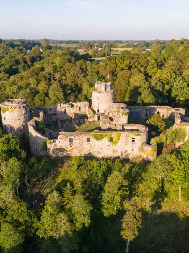Oder-gehen-im-April-Tonquédec - Die Laterne