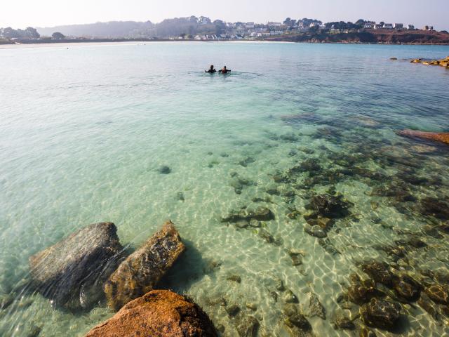 Longe-côte sur la plage de Trestel à Trévou-Tréguignec