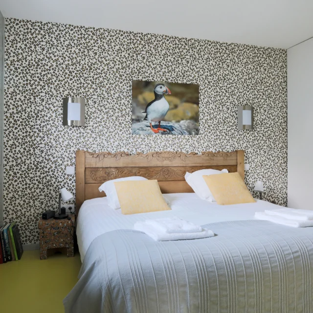 A Laccostage Flots Room