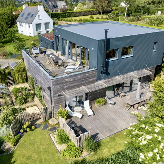 A Laccostage Flots Exterieur