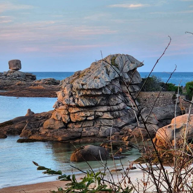 Instagram #cotedegranitrose