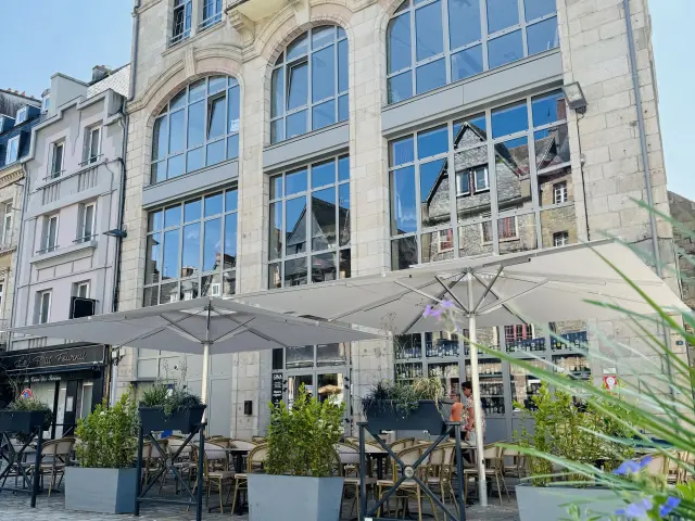 Ancien bâtiment des Dames de France Art Déco Lannion