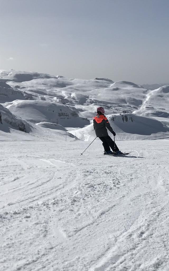 ski avec vue sur le boulevard de la Pierre Saint-Martin