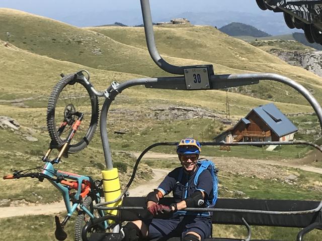 le télésiège de l'Arlas idéal pour découvrir les descentes enduro de La Pierre Saint-Martin en été