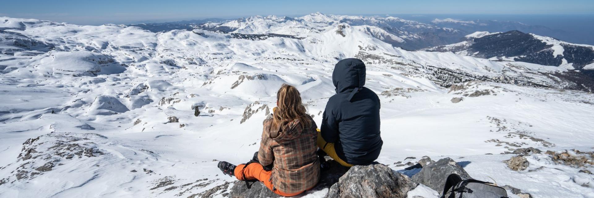 Pause ski avec vue à La Pierre Saint-Martin, station des Pyrénées