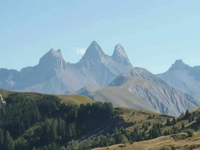 Les Aiguilkes Darves En Ete Min Edited 2048x1152 2
