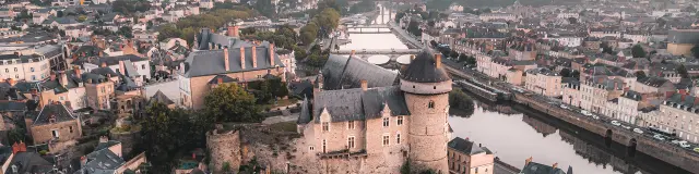 Centre Ville De Laval