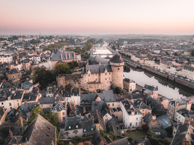 Centre Ville De Laval
