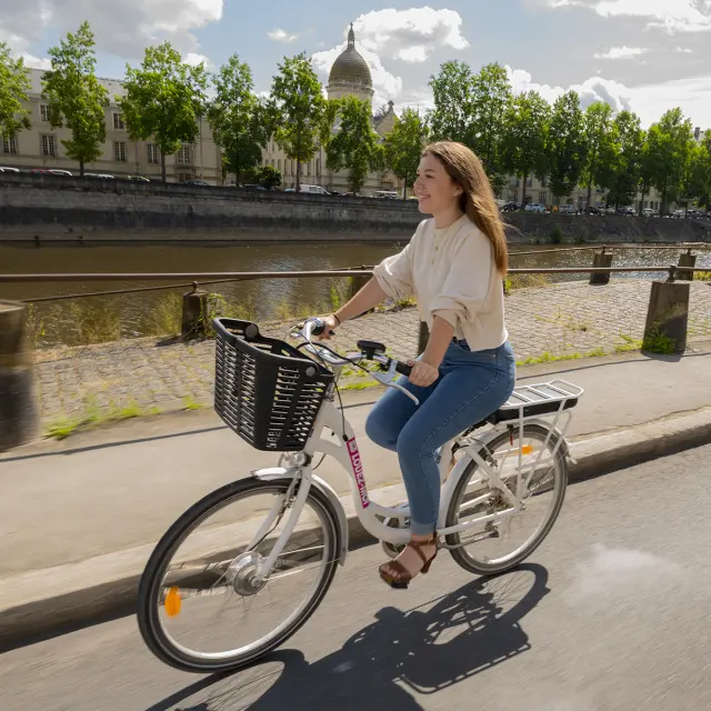 014velo Urbain Lavalpascal Beltrami Laval Tourism