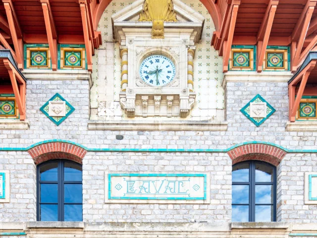 Instagram #lavaltourisme