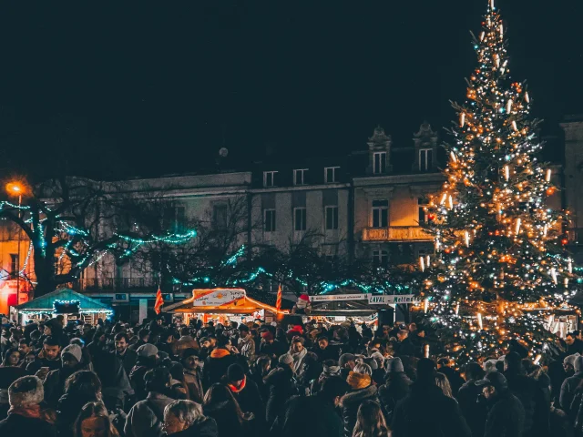 Marche Noel 2022 - francois Parmentier Laval Tourisme