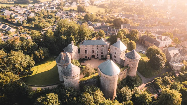 Chateau De Lassay