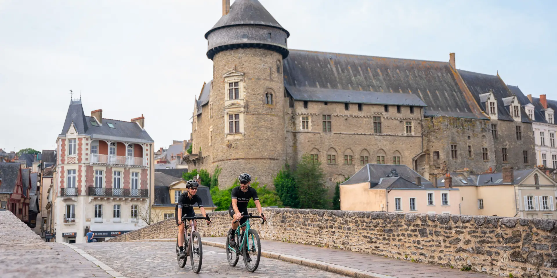 Laval Destination Gravel