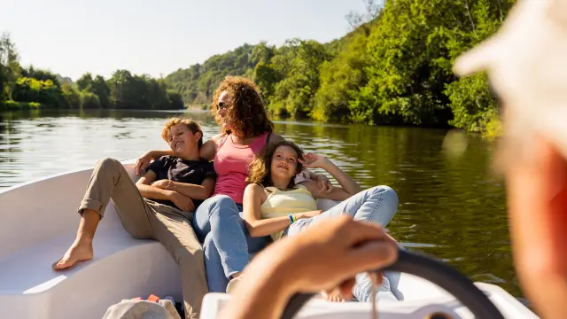 Navigation Scoop Laval010pascal Beltrami Laval Tourism