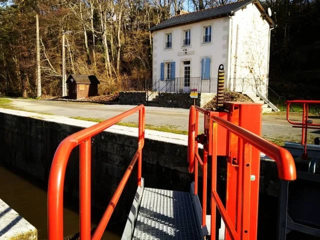 La-Fourmondiere-Montflours-Laetita-Chorin-RDH.jpg