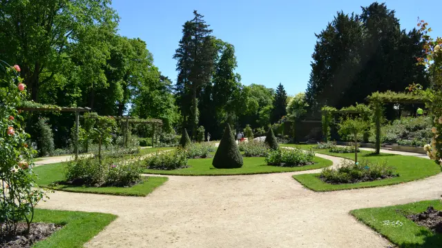 Jardin-de-la-Perrine-10.jpg