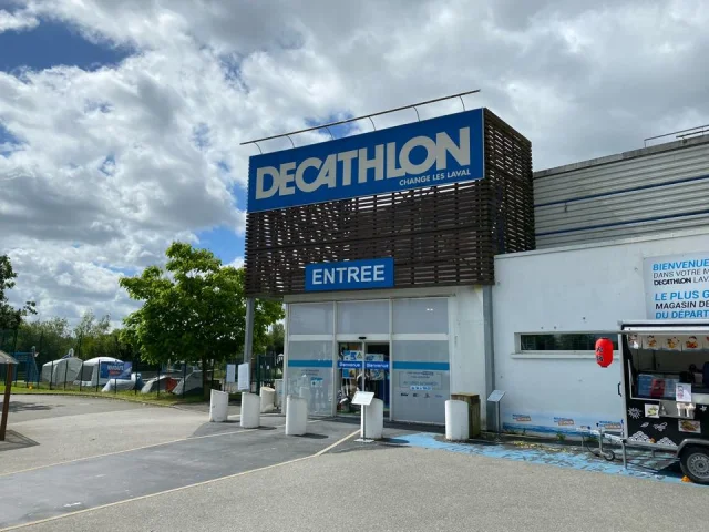 DECATHLON.jpg
