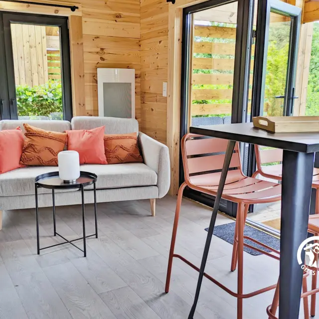 H53g025509 Chalet 25 Le Vicoin Coupeau Saint Berthevin Gites De France Mayenne Salon 6