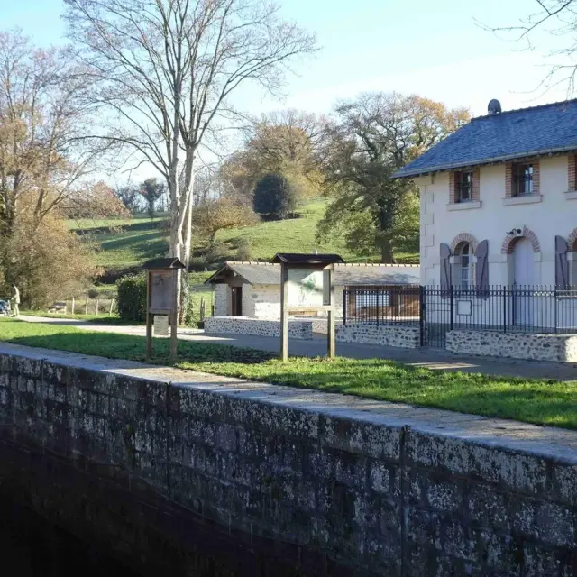 57e7fb004c08278955beb603adeb14c69052160f