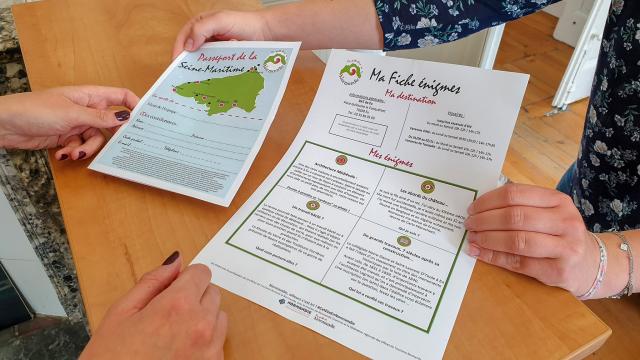 jeu-en-qute-de-normandie-fiche-et-passeport.jpg