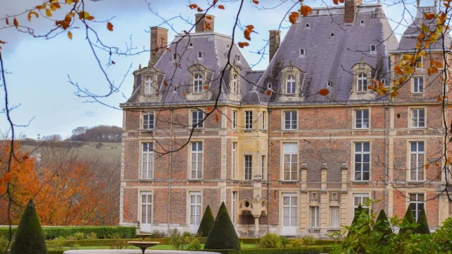 Instagram #chateaudeu