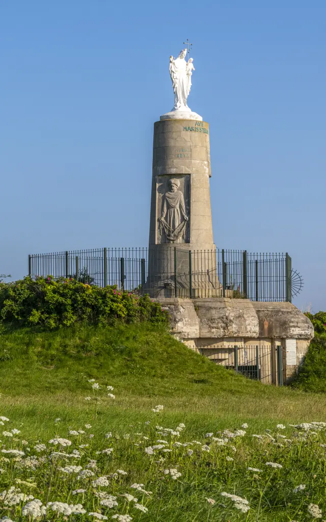 Mers-les-Bains, statue de Notre Dame de la Falaise