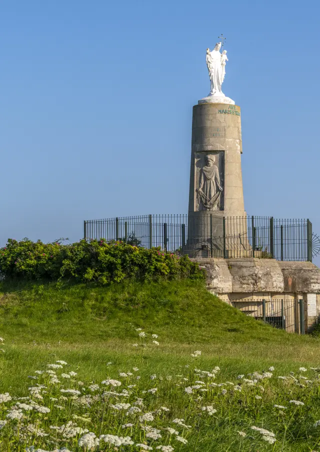 Mers Les Bains Statue Notre Dame S. Bouilland