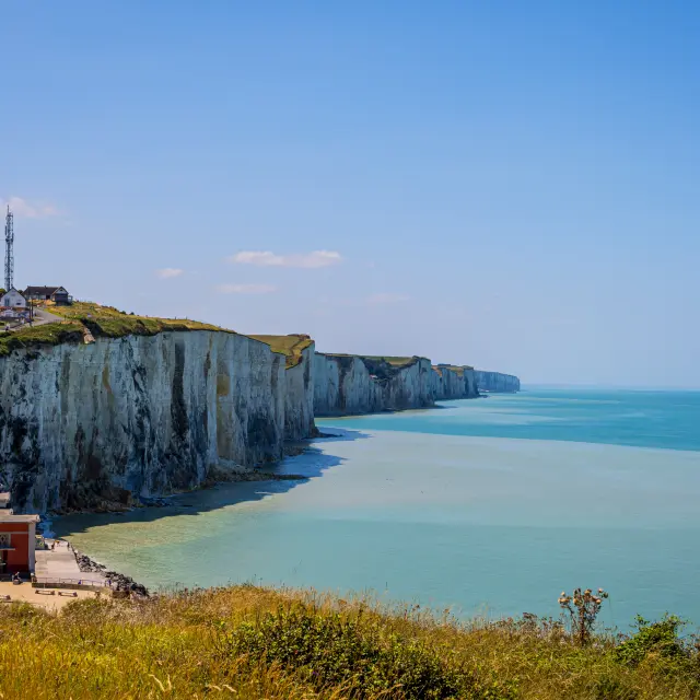 Vue sur la mer et la plage du haut des falaises de Ault