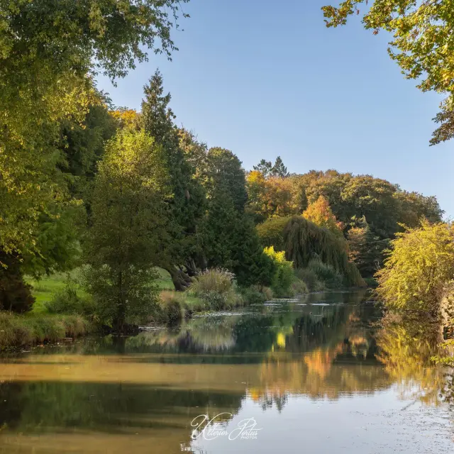 Eu, le parc du Château et son plan d'eau