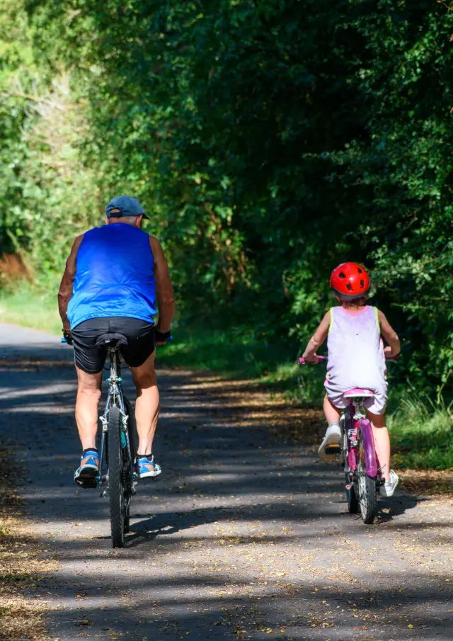 Chemin Vert du Petit Caux, vélo en famille le long de cette voie douce aménagée