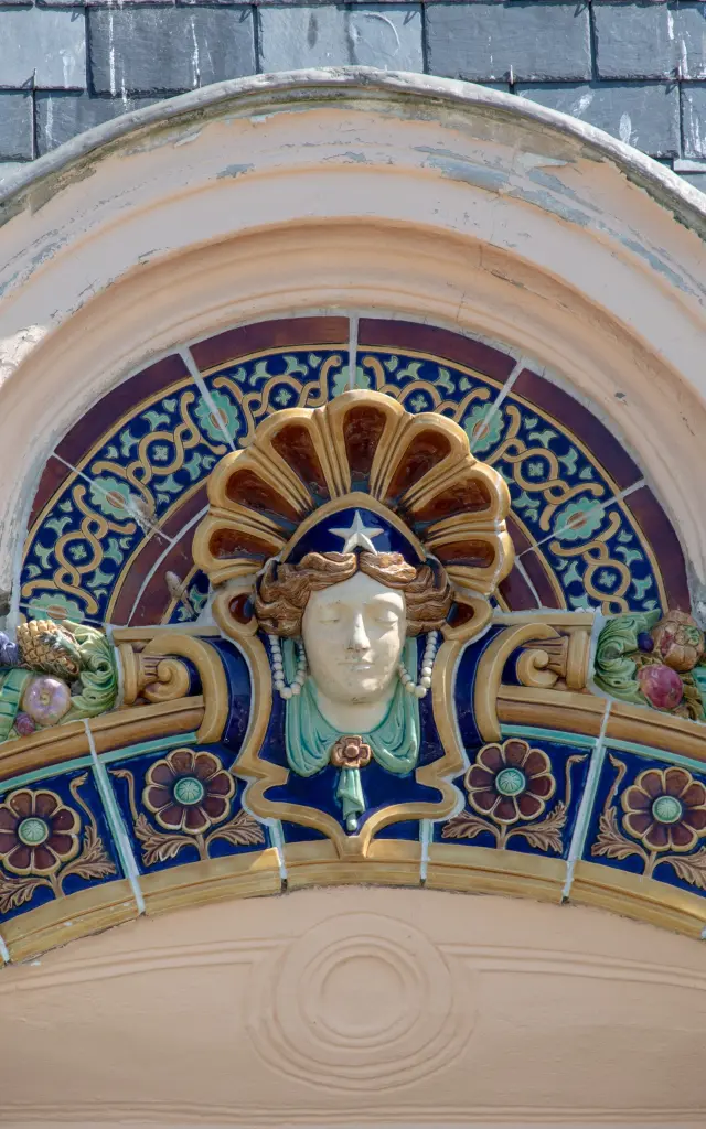 Ornements sur une villa de Mers-les-Bains