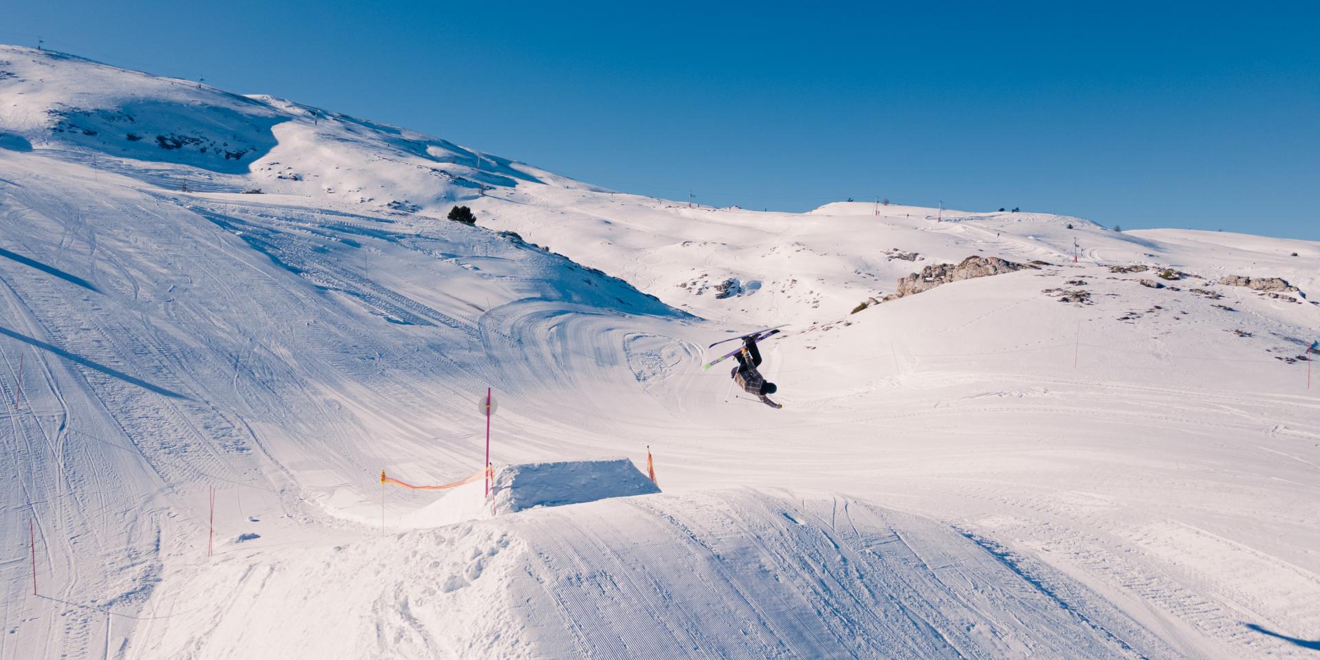 Winter Domaine Alpin Snowpark ©ot Le Dévoluy 19 01 2022 Drone 2