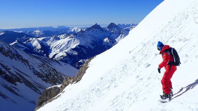 Cours de freeride en snowboard dans Le Dévoluy