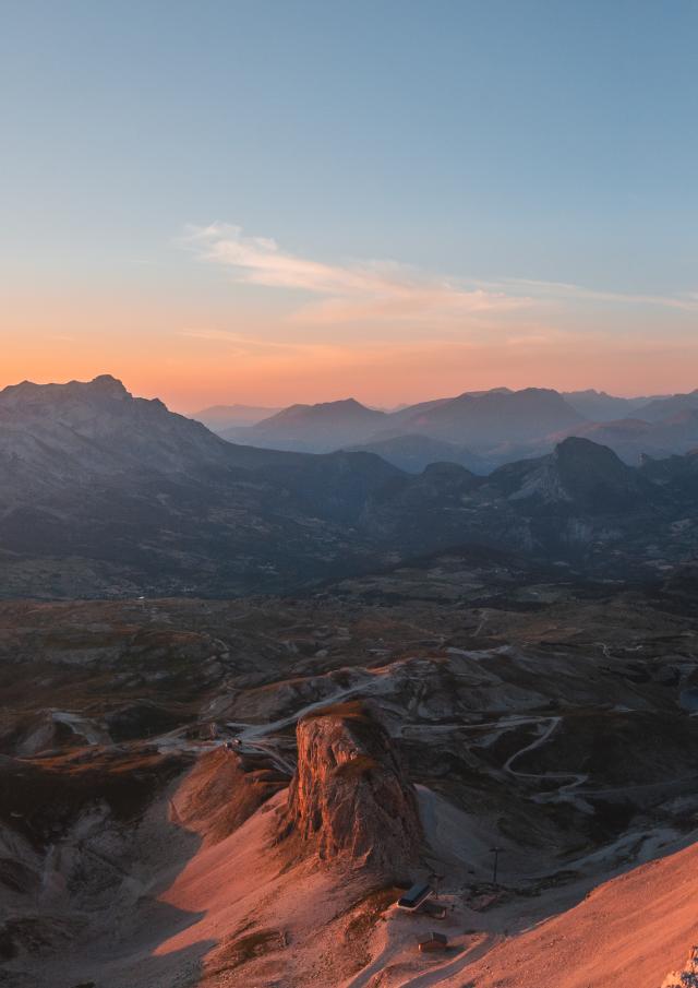 Couché de soleil depuis le Plateau de Bure dans Le Dévoluy - Hautes Alpes