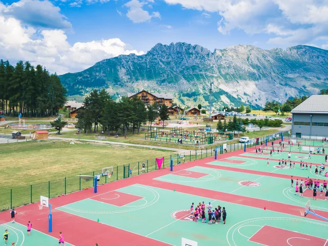 Ete Activites Camps De Basket Superdevoluy Tba Ot Le Devoluy 23 07 2021 Drone 2 Copie