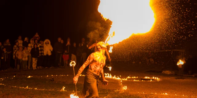 Evenements Hiver Terreur Dans Le Devoluy Halloween Spektakel De Feu La Tribu Kassgueul Compagnie Fuegoloko Ot Le Devoluy 30 10 2025 29bd
