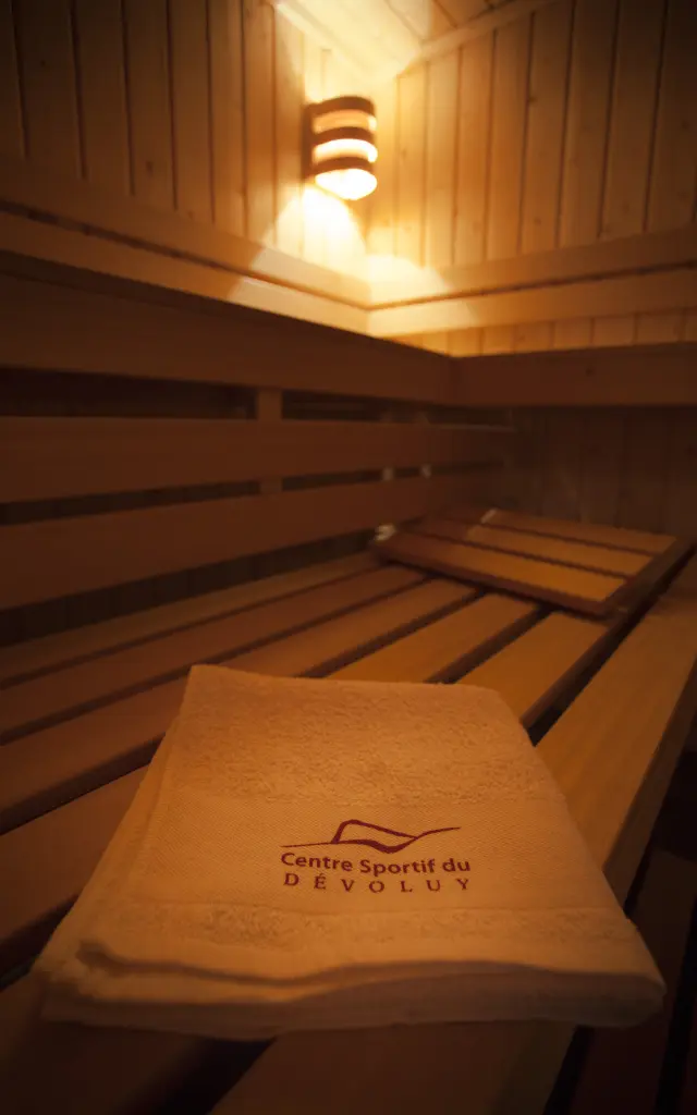 Centre Sportif Sauna Fincent Favre 1