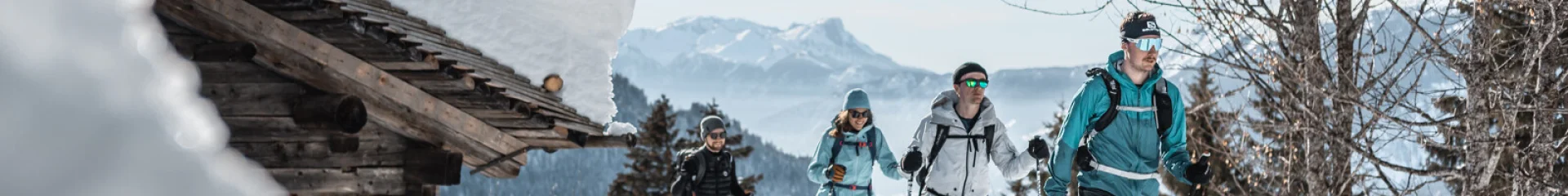 Group snowshoe hikes in Le Grand-Bornand