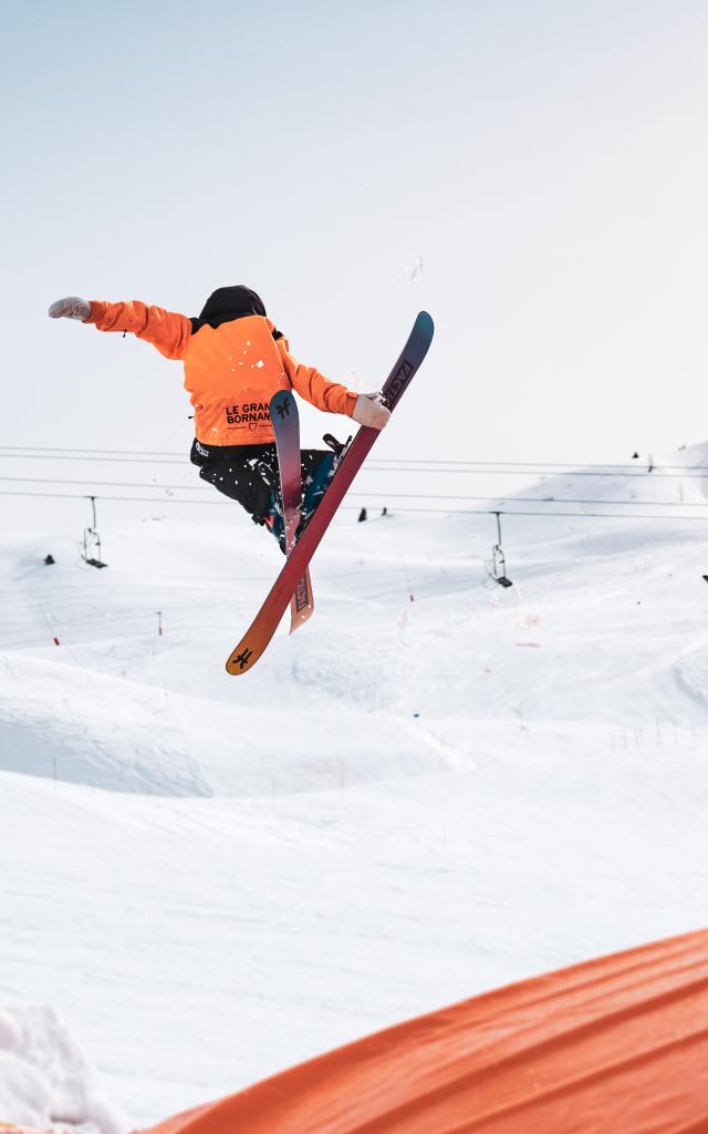 Guaranteed thrills and freestyle on the GB snowpark in the ski area