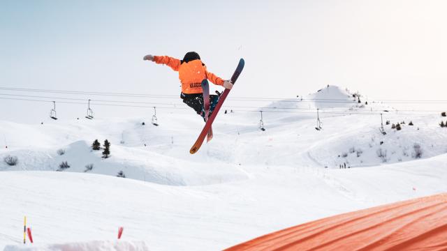 Guaranteed thrills and freestyle on the GB snowpark in the ski area