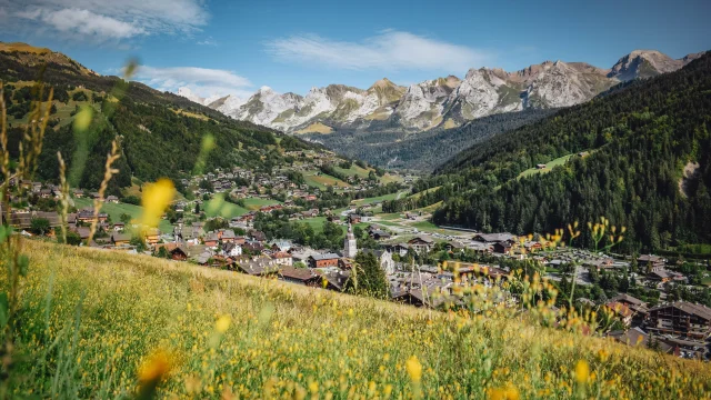 Le-Grand-Bornand-vue-generale-C.-Chabod-Le-Grand-Bornand-Tourisme.jpg