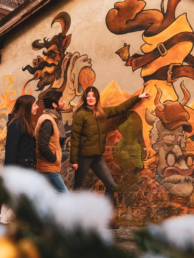 Visite commentée du Parcours de l'Art Vache au Grand-Bornand en hiver