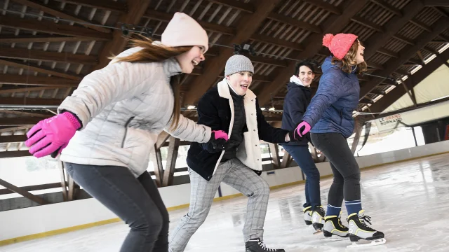 28aravis Dmachet Skating rink H21