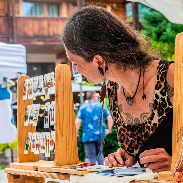 Marche Des Createurs M.dubost 6