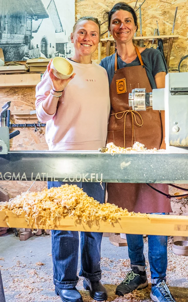 10 Woodturner