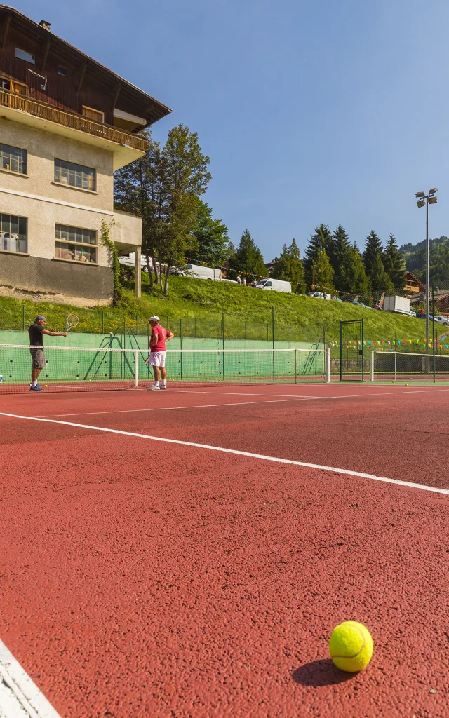 E17 8m9a1363 Tennis C.cattin Alpcatmedias Le Grand Bornand