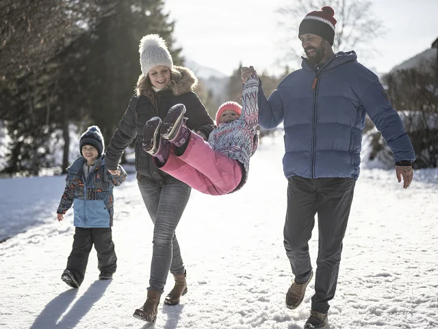 Aravis Tilbyvattard Familybalade H22 16 1