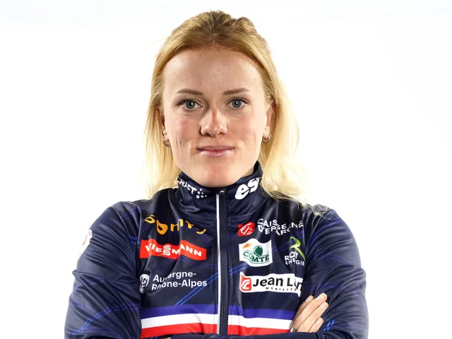 Portrait de Sophie Chauveau, biathlète française - Equipe de France 25-26