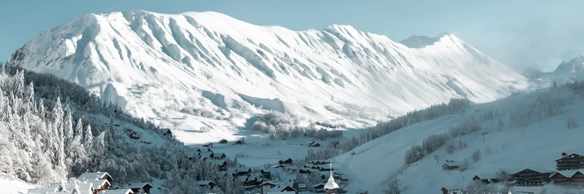 Vue en hiver du village du Chinaillon