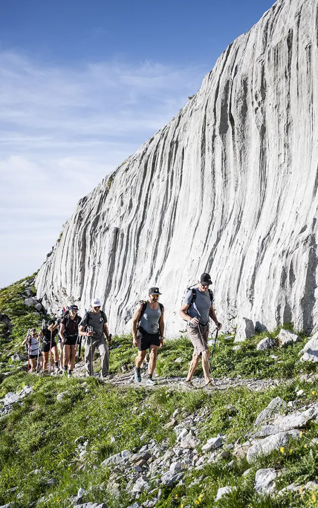 Dans l'objectif de Tilby Vattard à l'occasion de la Fête de la Montagne, du 14 juillet 2026 - éclairage de la chaîne des Aravis